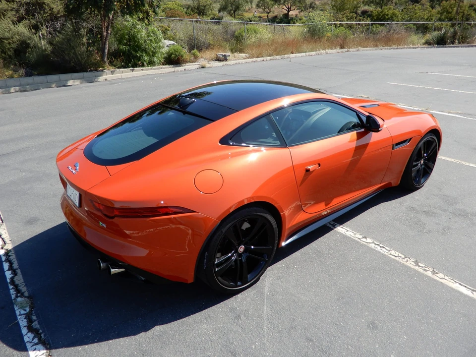 2015 Jaguar F-Type R 1st Gen - Image 28 of 31