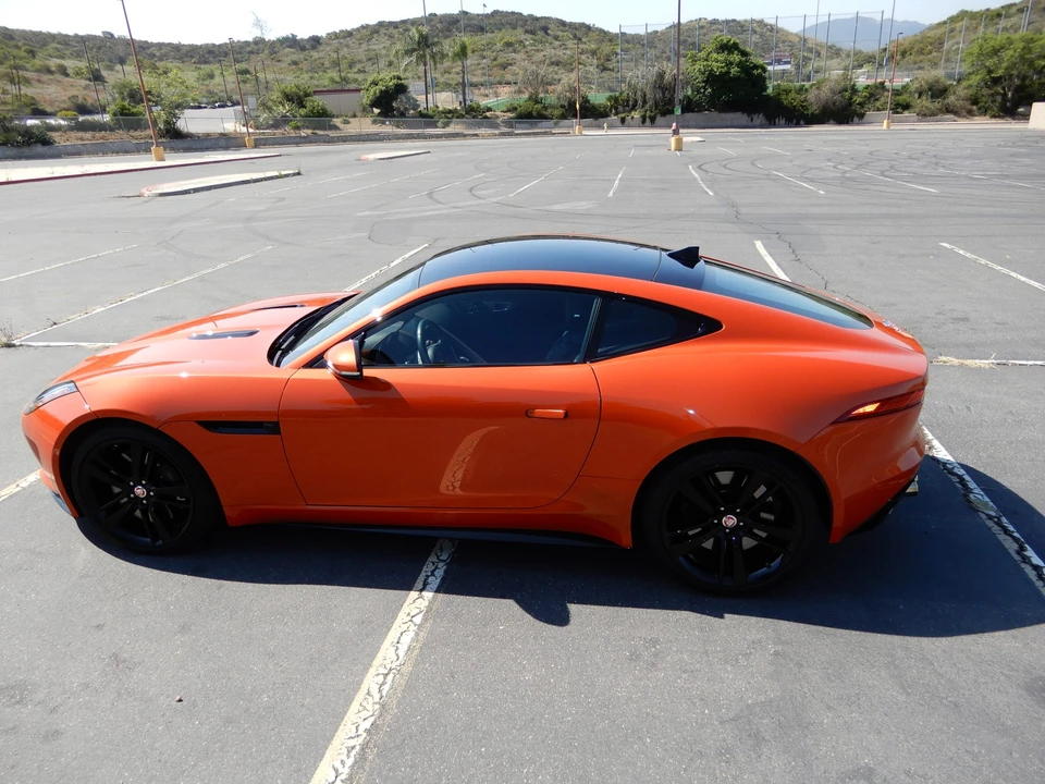 2015 Jaguar F-Type R 1st Gen - Image 9 of 31