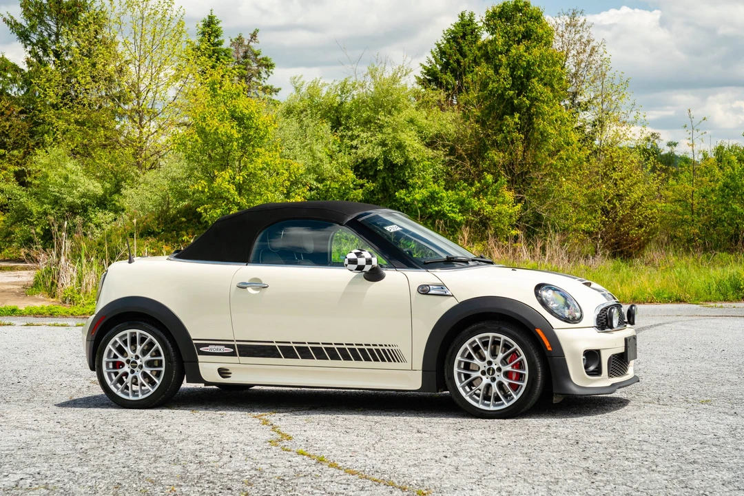 2015 Mini Coupe & Roadster - Image 31 of 31