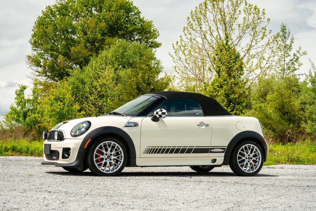 2015 Mini Coupe & Roadster - Image 6 of 31