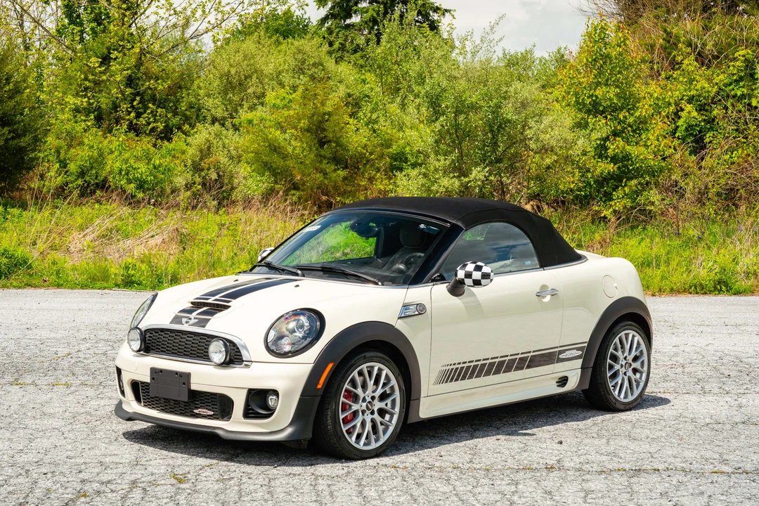 2015 Mini Coupe & Roadster - Image 5 of 31