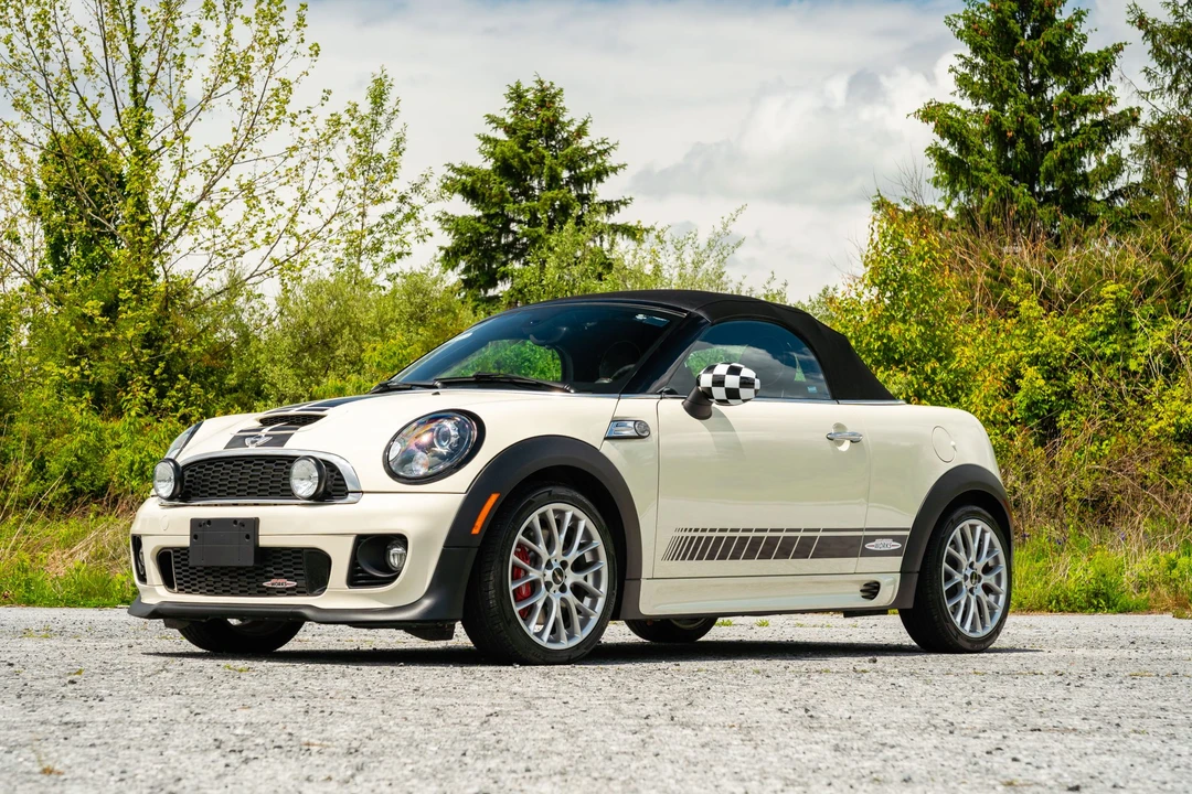 2015 Mini Coupe & Roadster - Image 4 of 31
