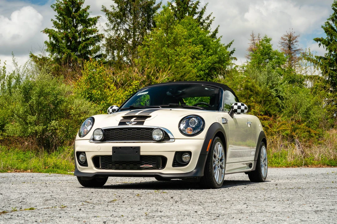 2015 Mini Coupe & Roadster - Image 3 of 31