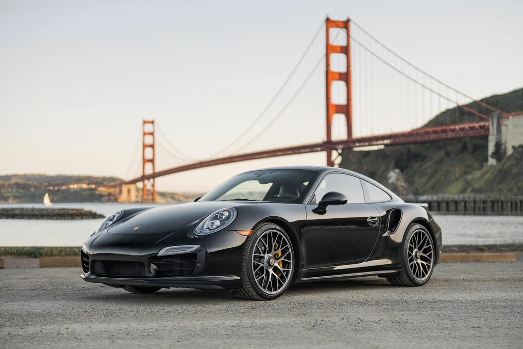 2015 Porsche 991 Turbo S - Image 6 of 31