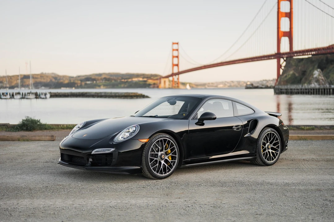 2015 Porsche 991 Turbo S - Image 8 of 31
