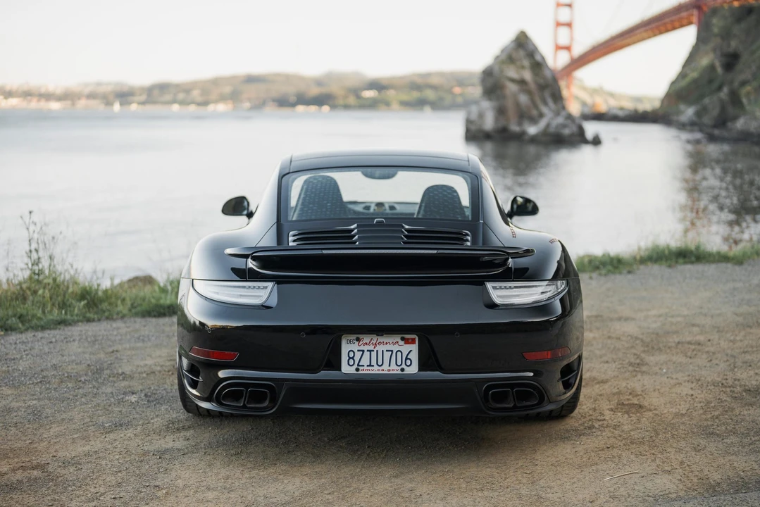 2015 Porsche 991 Turbo S - Image 19 of 31