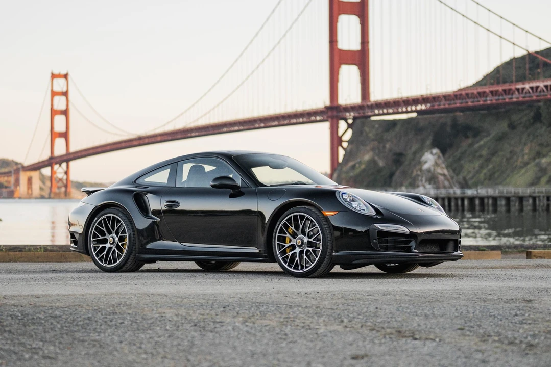 2015 Porsche 991 Turbo S - Image 30 of 31