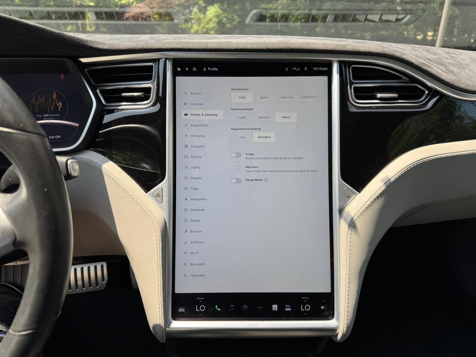 2015 Tesla Model S - Image 30 of 31