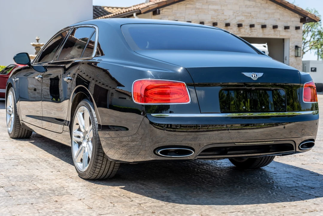 2016 Bentley Continental Flying Spur - Image 8 of 31