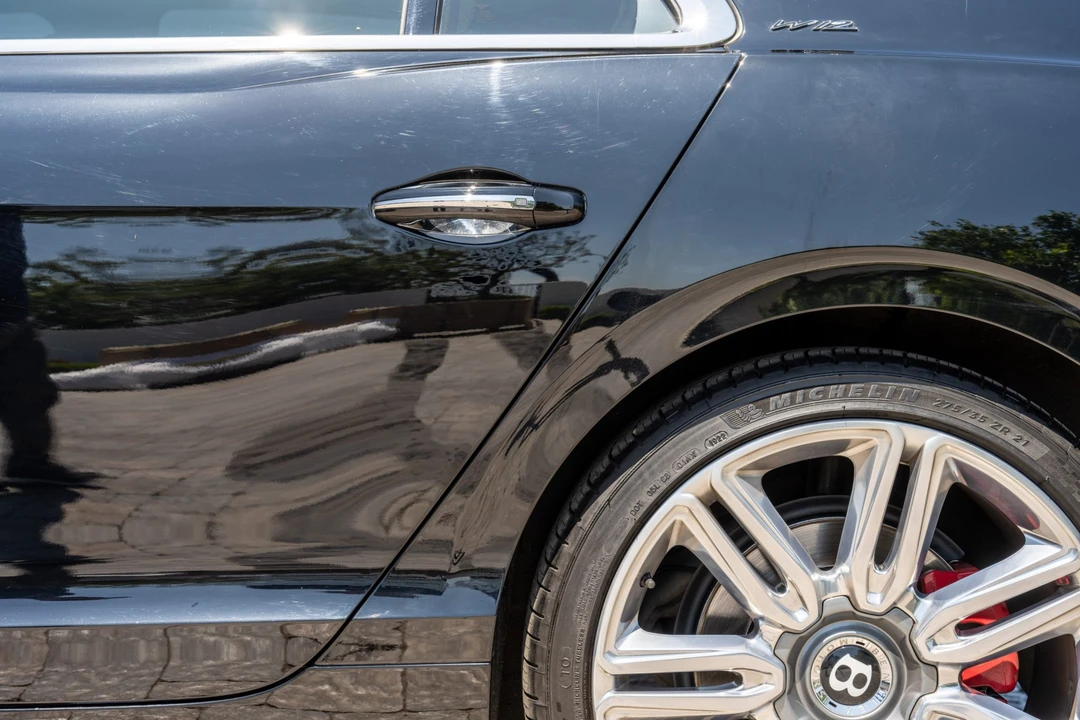 2016 Bentley Continental Flying Spur - Image 15 of 31
