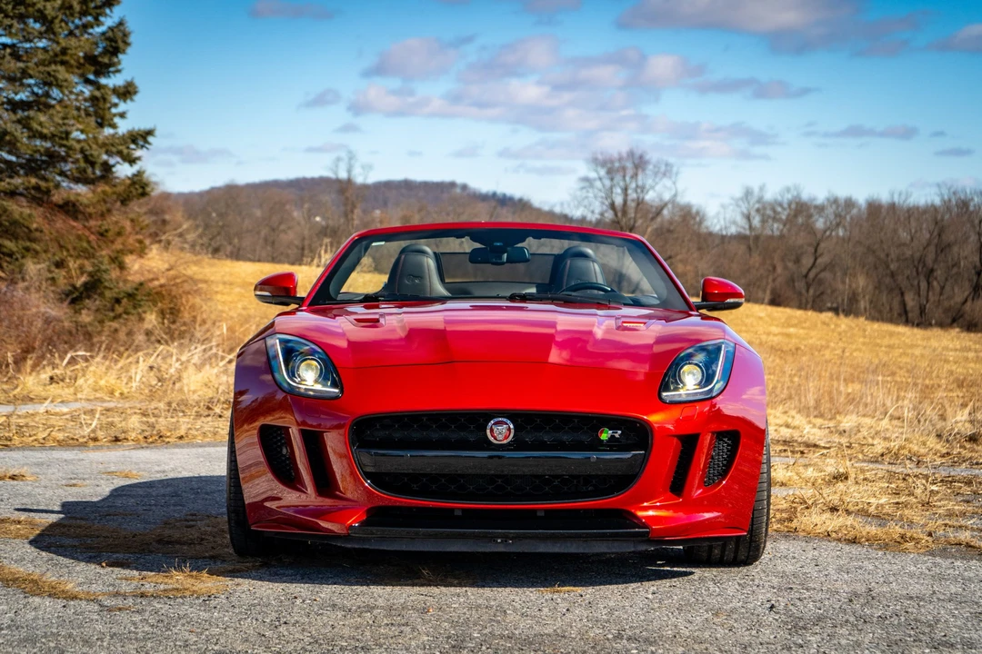 2016 Jaguar F-Type R 1st Gen - Image 9 of 31