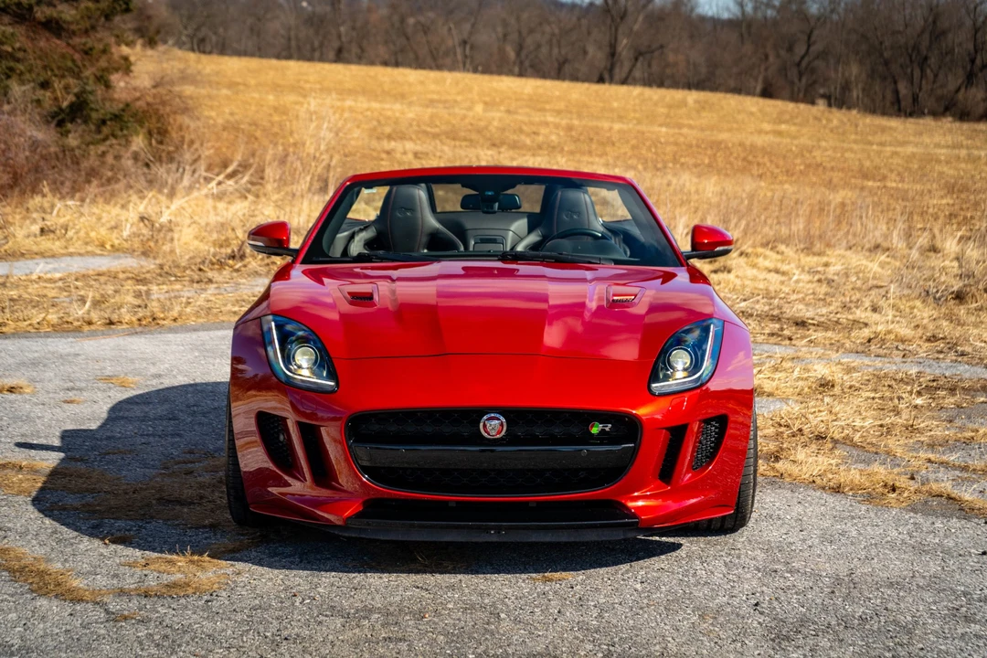 2016 Jaguar F-Type R 1st Gen - Image 10 of 31