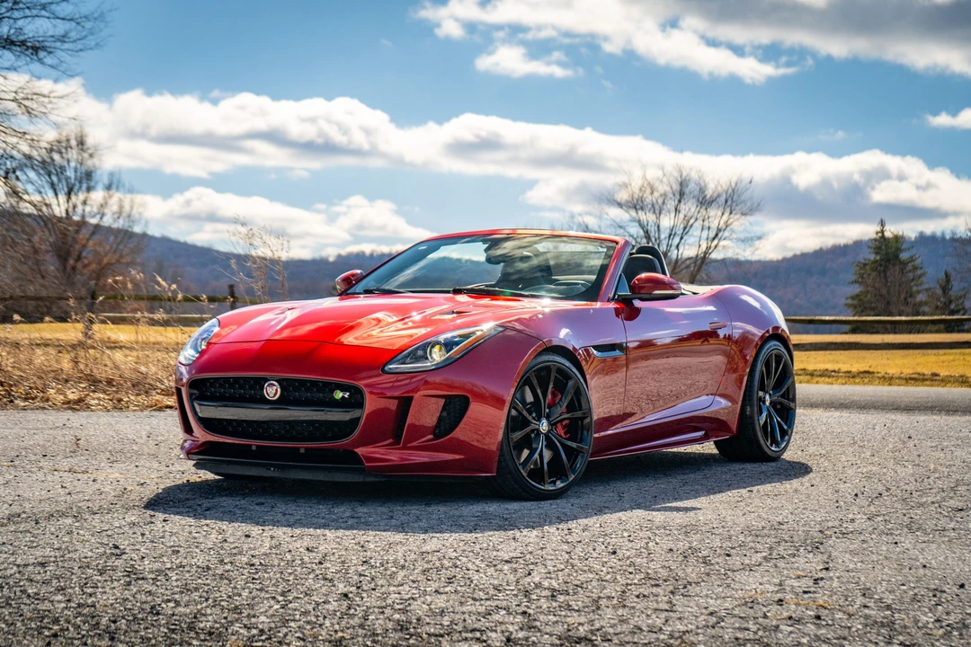2016 Jaguar F-Type R 1st Gen - Image 2 of 31
