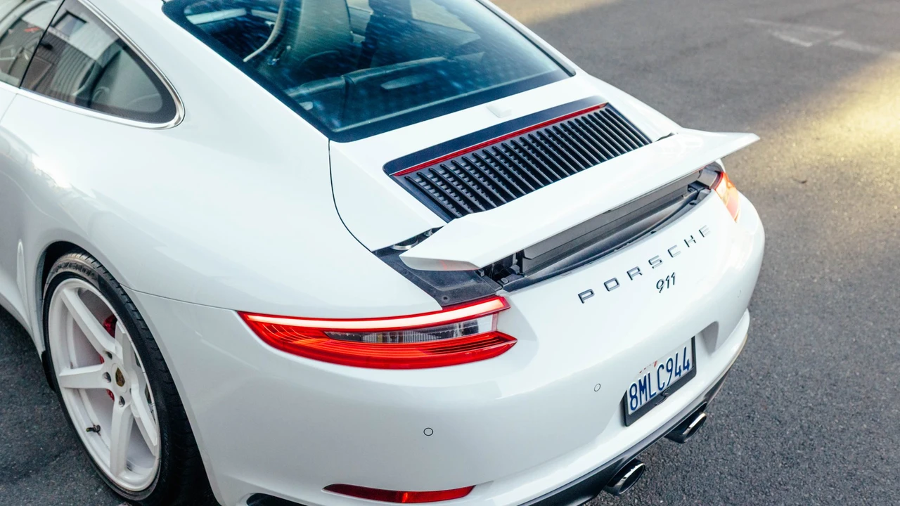 2017 Porsche 991 Carrera S - Image 24 of 31