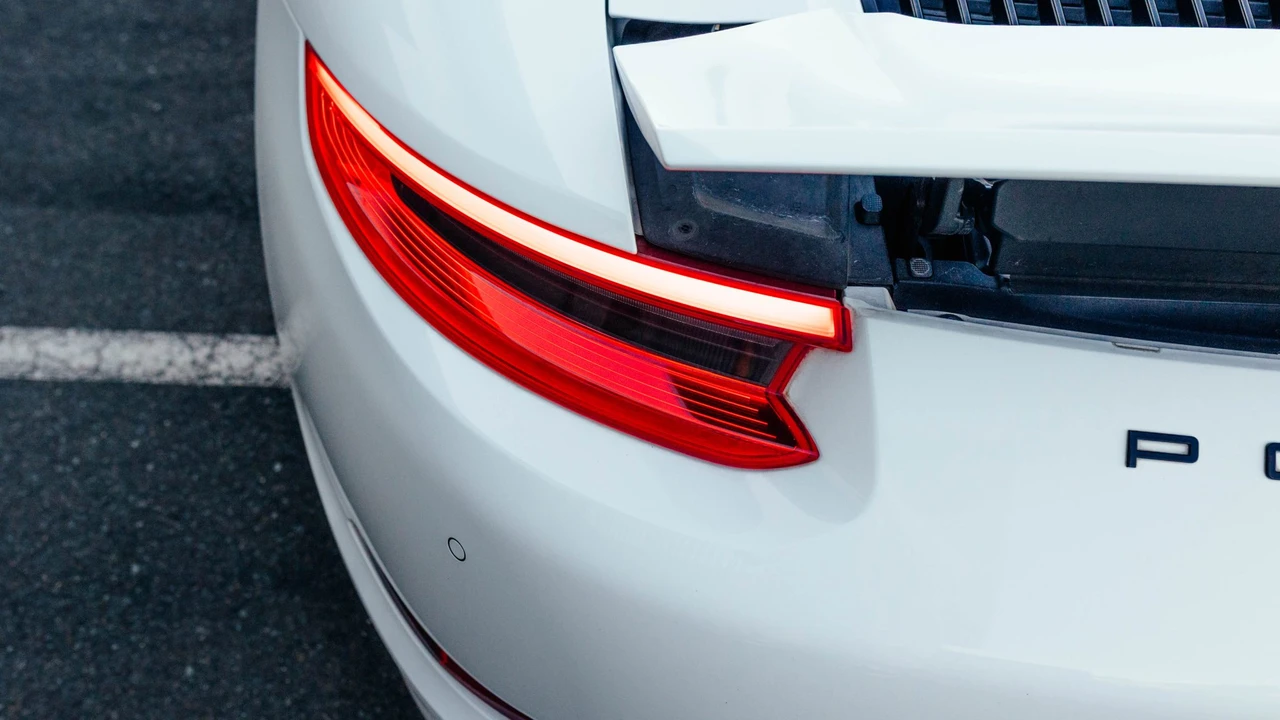 2017 Porsche 991 Carrera S - Image 26 of 31