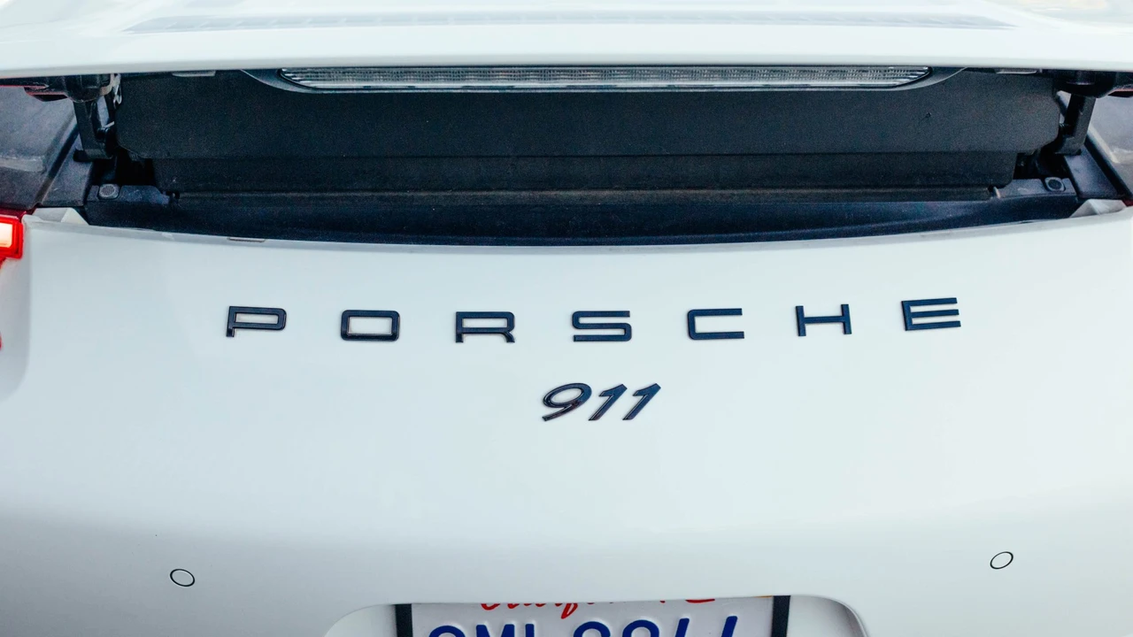 2017 Porsche 991 Carrera S - Image 28 of 31