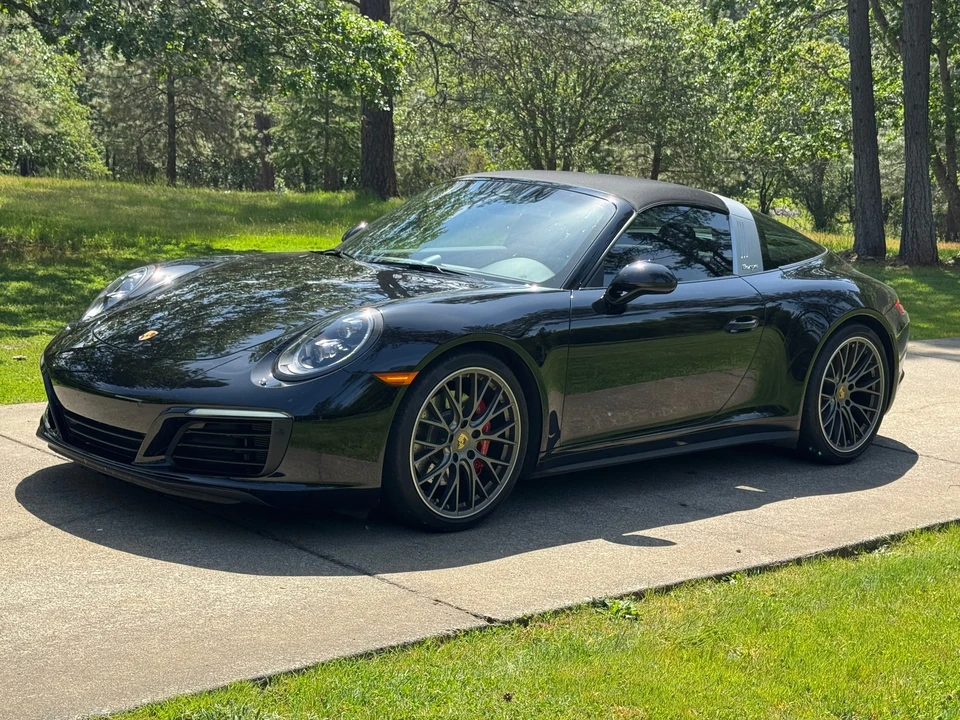 2017 Porsche 991 Targa 4 & 4S - Image 5 of 31