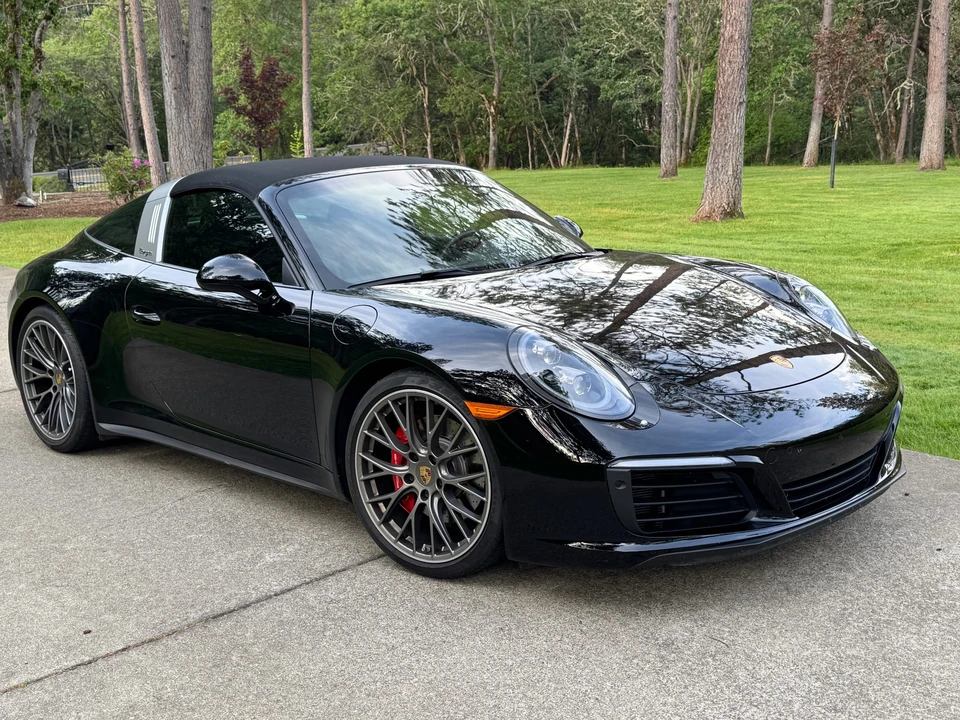 2017 Porsche 991 Targa 4 & 4S - Image 21 of 31