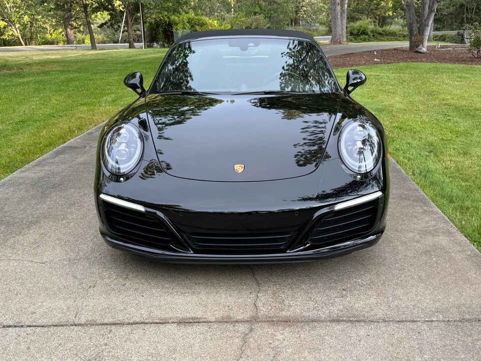 2017 Porsche 991 Targa 4 & 4S - Image 15 of 31