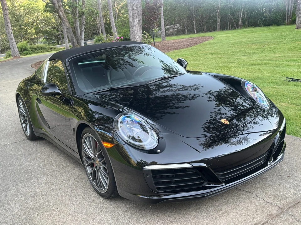 2017 Porsche 991 Targa 4 & 4S - Image 16 of 31