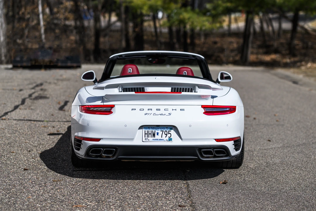 2017 Porsche 991 Turbo - Image 28 of 31