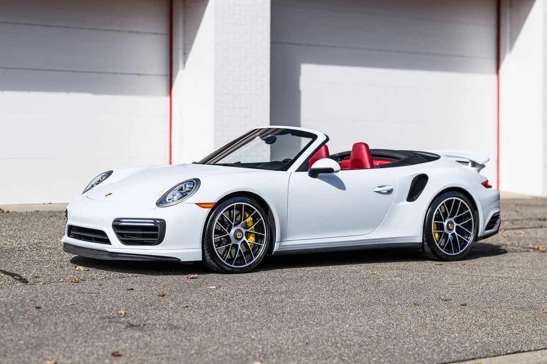 2017 Porsche 991 Turbo - Image 3 of 31