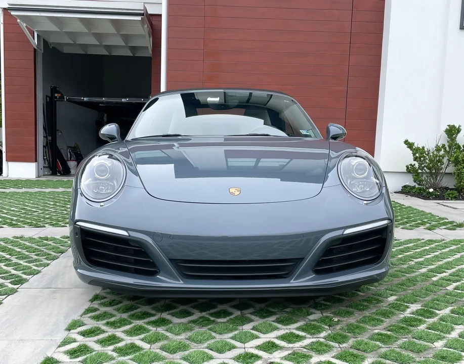 2017 Porsche 991 Carrera - Image 2 of 6
