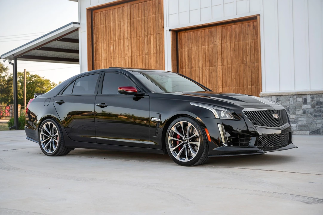 2018 Cadillac CTS-V 3rd Gen - Image 8 of 31