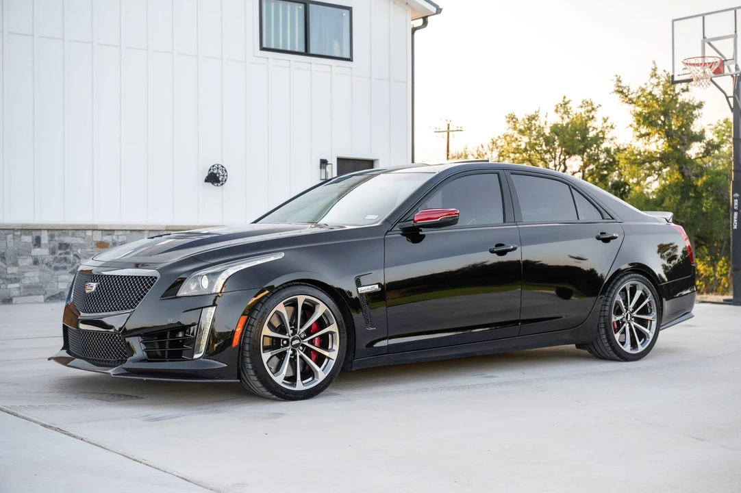 2018 Cadillac CTS-V 3rd Gen - Image 2 of 31