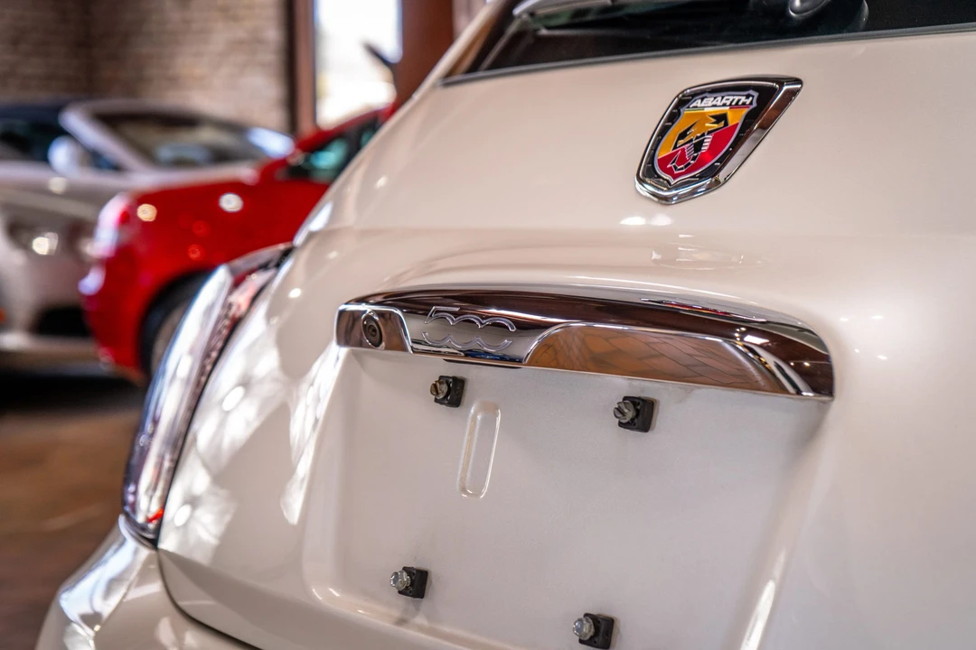 2018 Fiat Abarth 500 - Image 31 of 31