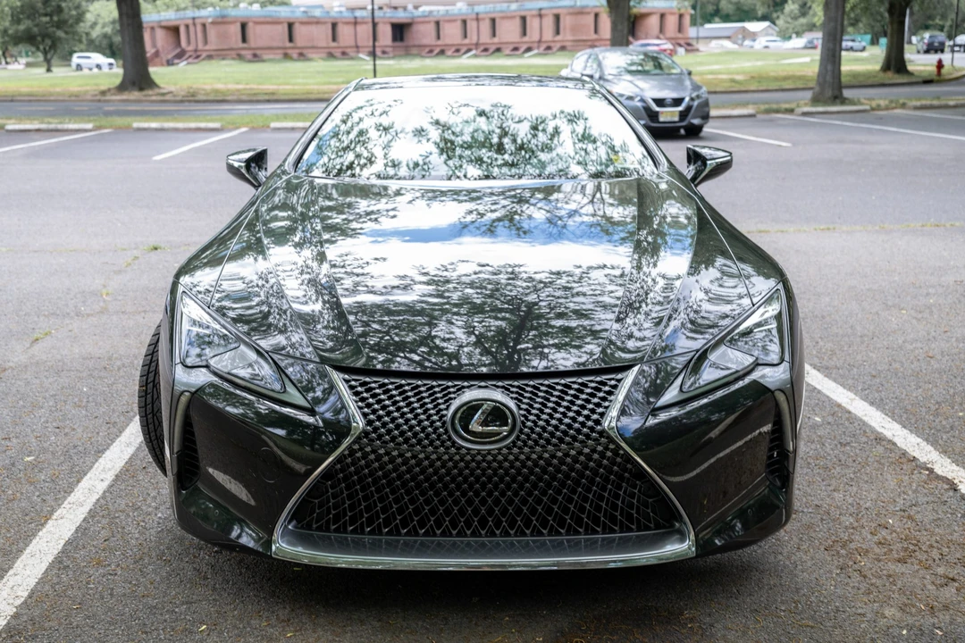 2018 Lexus LC - Image 2 of 31