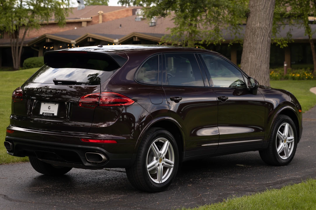 2018 Porsche 958 Cayenne - Image 14 of 31