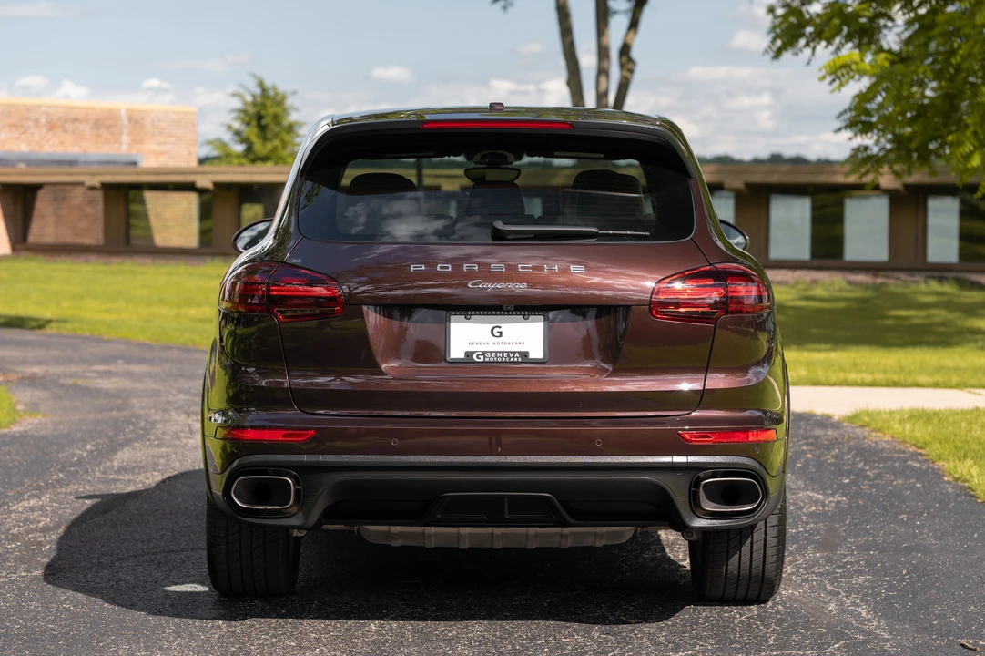 2018 Porsche 958 Cayenne - Image 12 of 31