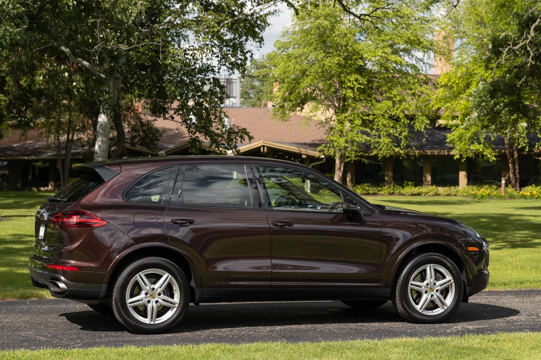 2018 Porsche 958 Cayenne - Image 18 of 31