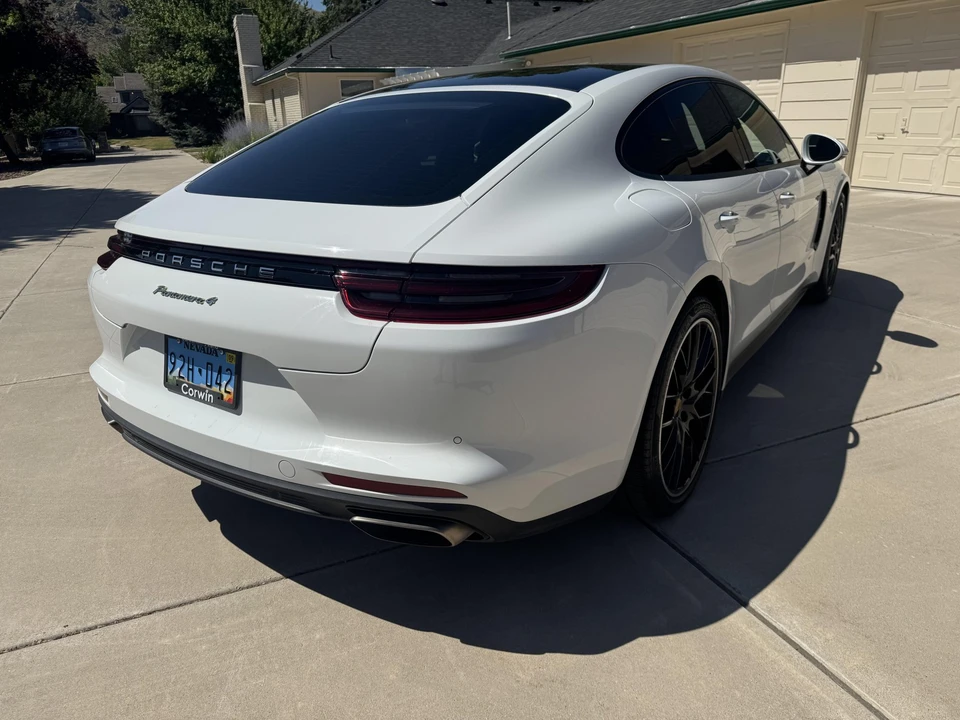 2018 Porsche 971 Panamera - Image 10 of 31