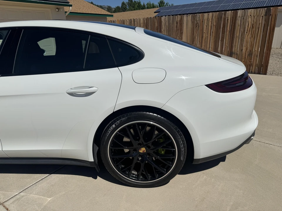 2018 Porsche 971 Panamera - Image 21 of 31