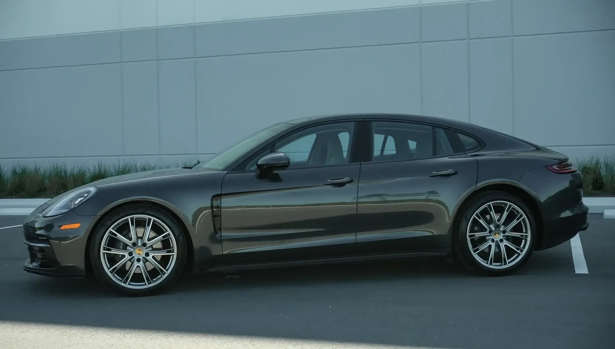 2018 Porsche 971 Panamera - Image 6 of 6