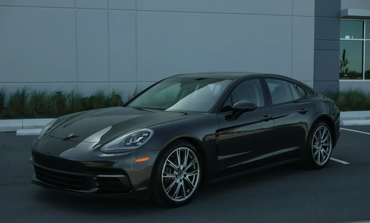 2018 Porsche 971 Panamera - Image 5 of 6