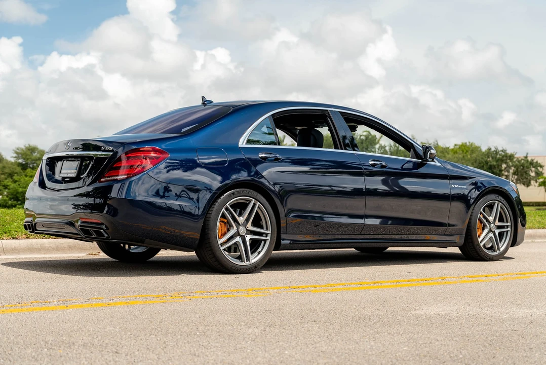 2020 Mercedes-Benz W222 S 63 & S 65 AMG - Image 10 of 31
