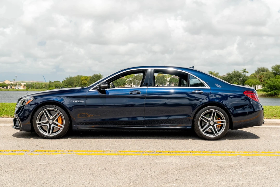 2020 Mercedes-Benz W222 S 63 & S 65 AMG - Image 15 of 31