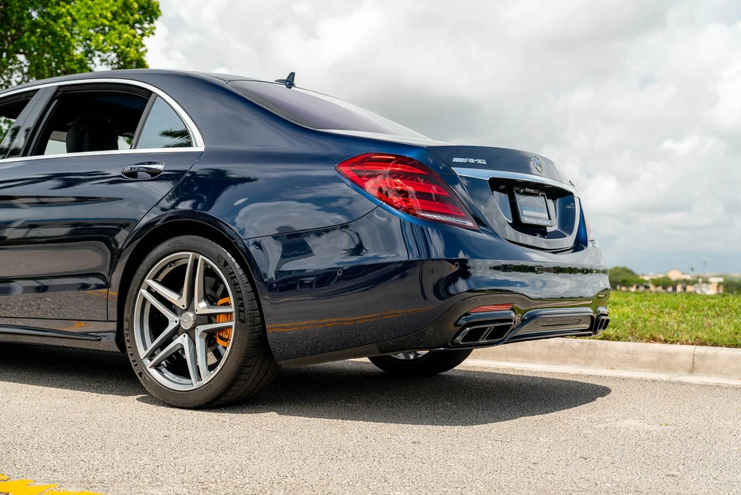 2020 Mercedes-Benz W222 S 63 & S 65 AMG - Image 24 of 31