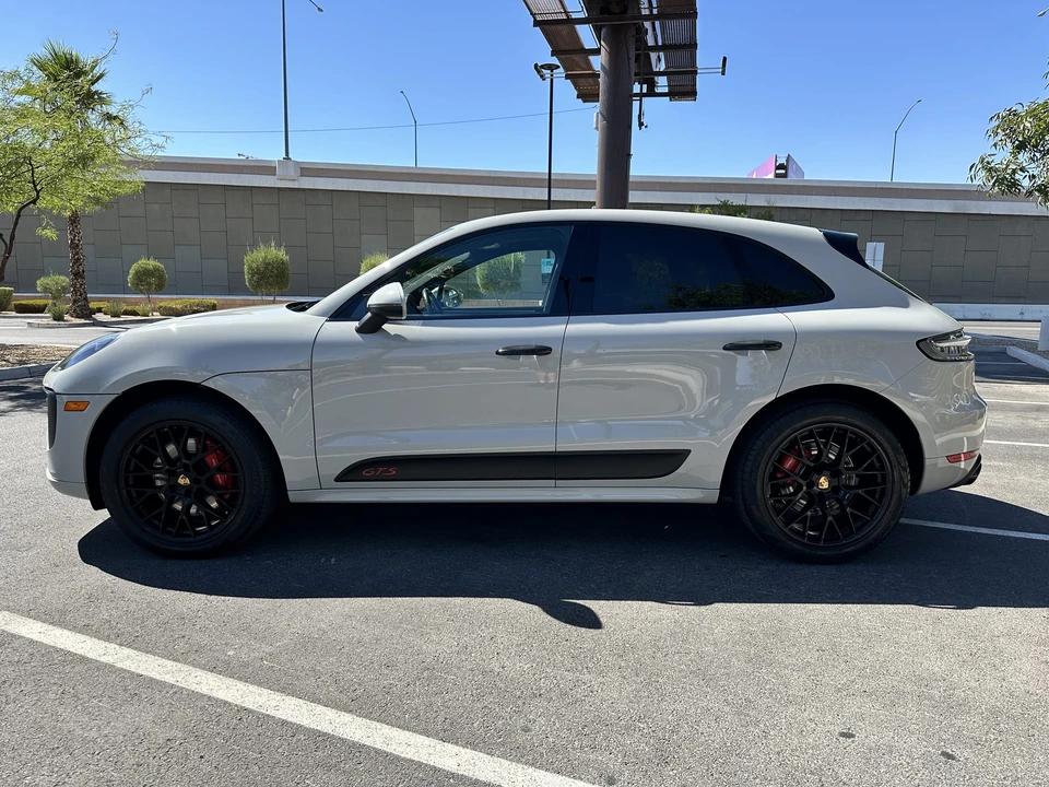 2021 Porsche Macan GTS - Image 8 of 31