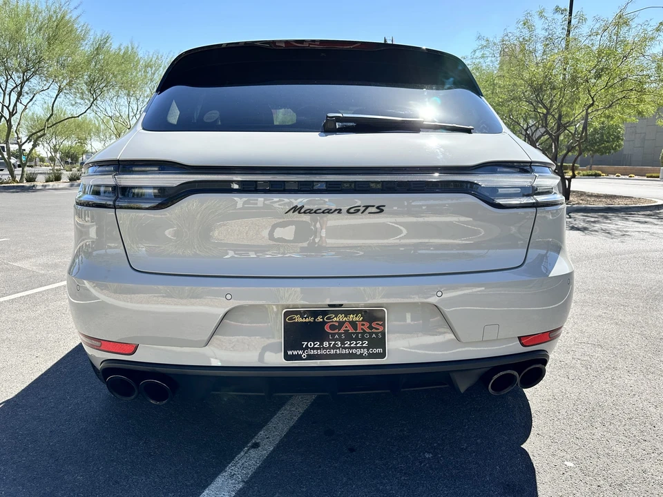 2021 Porsche Macan GTS - Image 11 of 31