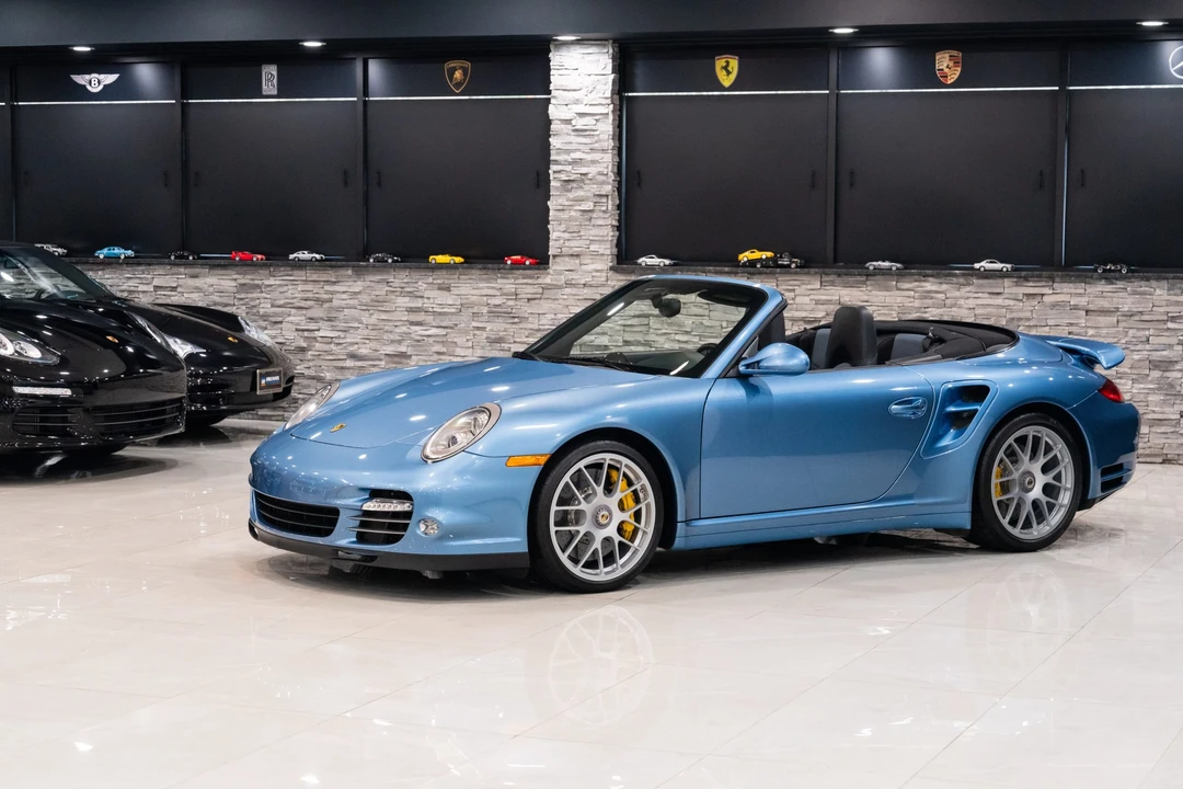 2011 Porsche 997 Turbo S - Image 19 of 31