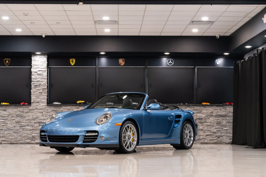 2011 Porsche 997 Turbo S - Image 11 of 31