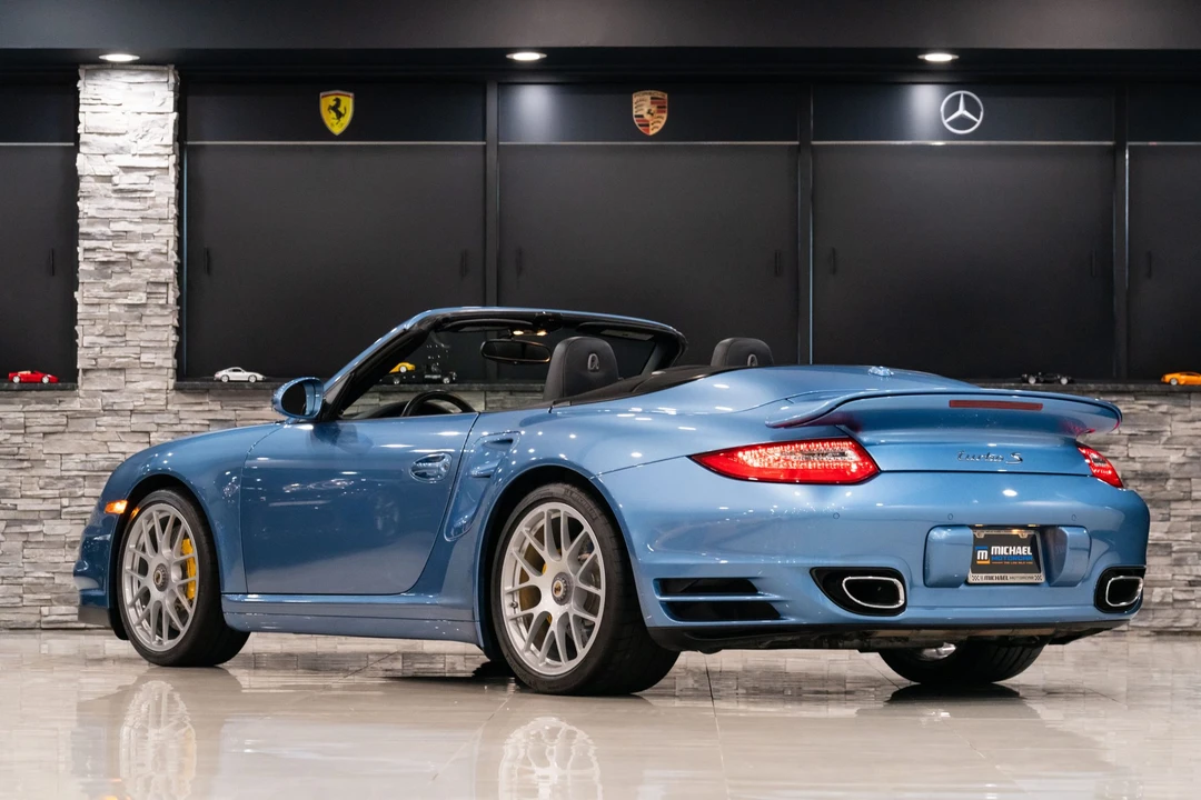 2011 Porsche 997 Turbo S - Image 26 of 31