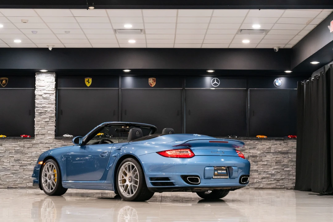 2011 Porsche 997 Turbo S - Image 25 of 31