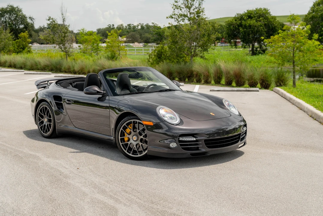 2011 Porsche 997 Turbo S - Image 6 of 31