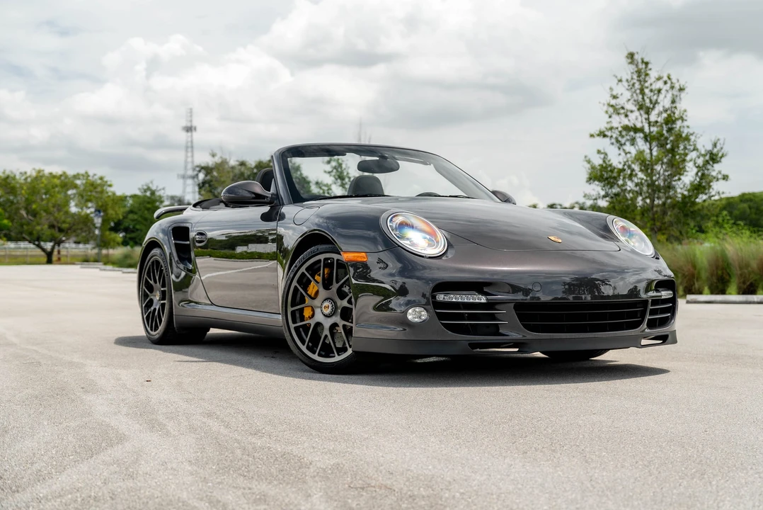 2011 Porsche 997 Turbo S - Image 4 of 31