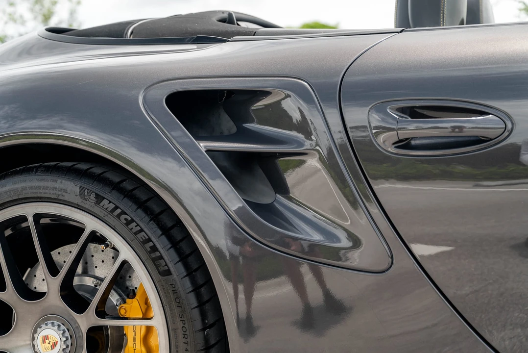2011 Porsche 997 Turbo S - Image 26 of 31